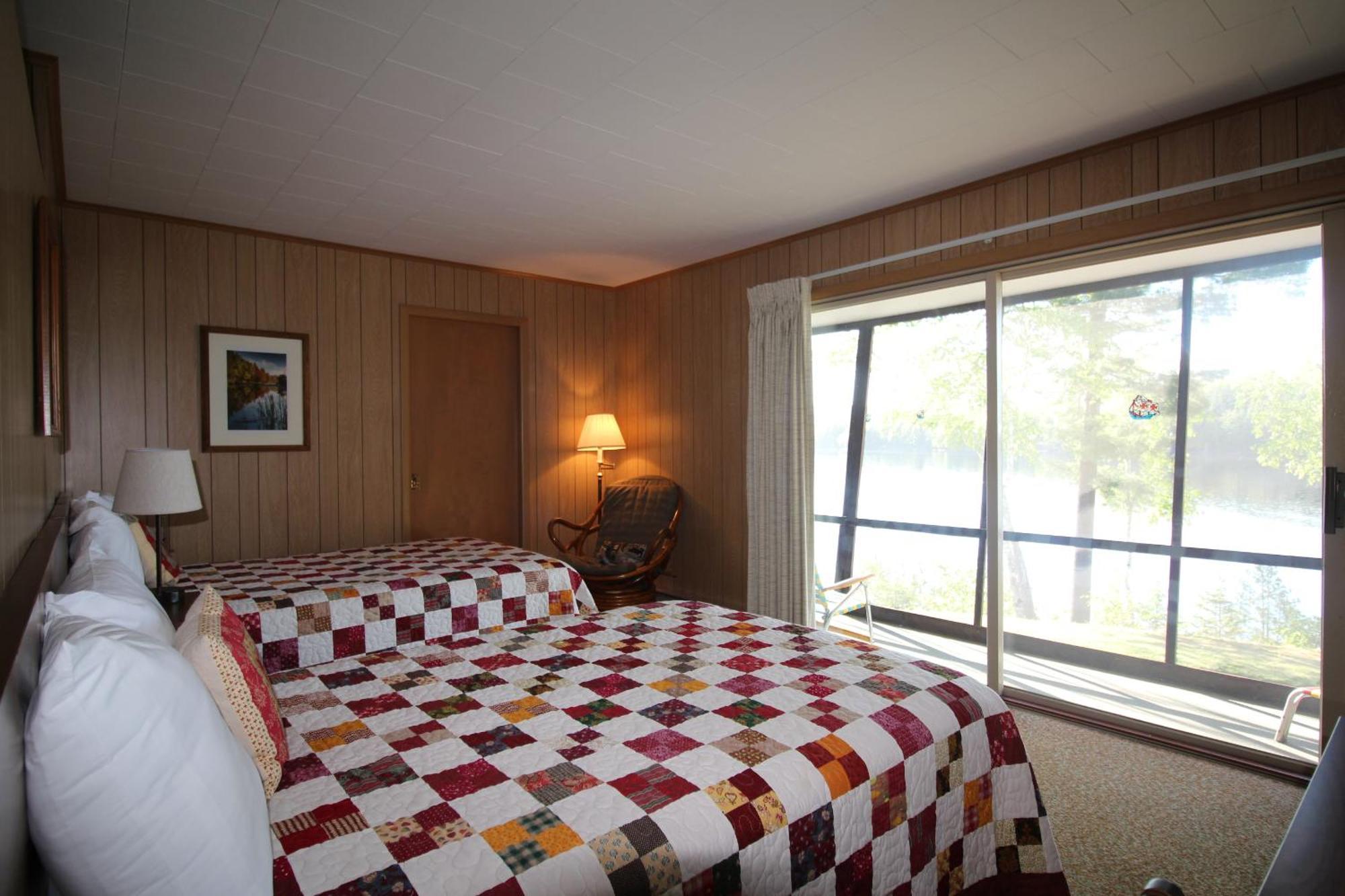 Sandy Point Motel Long Lake Extérieur photo