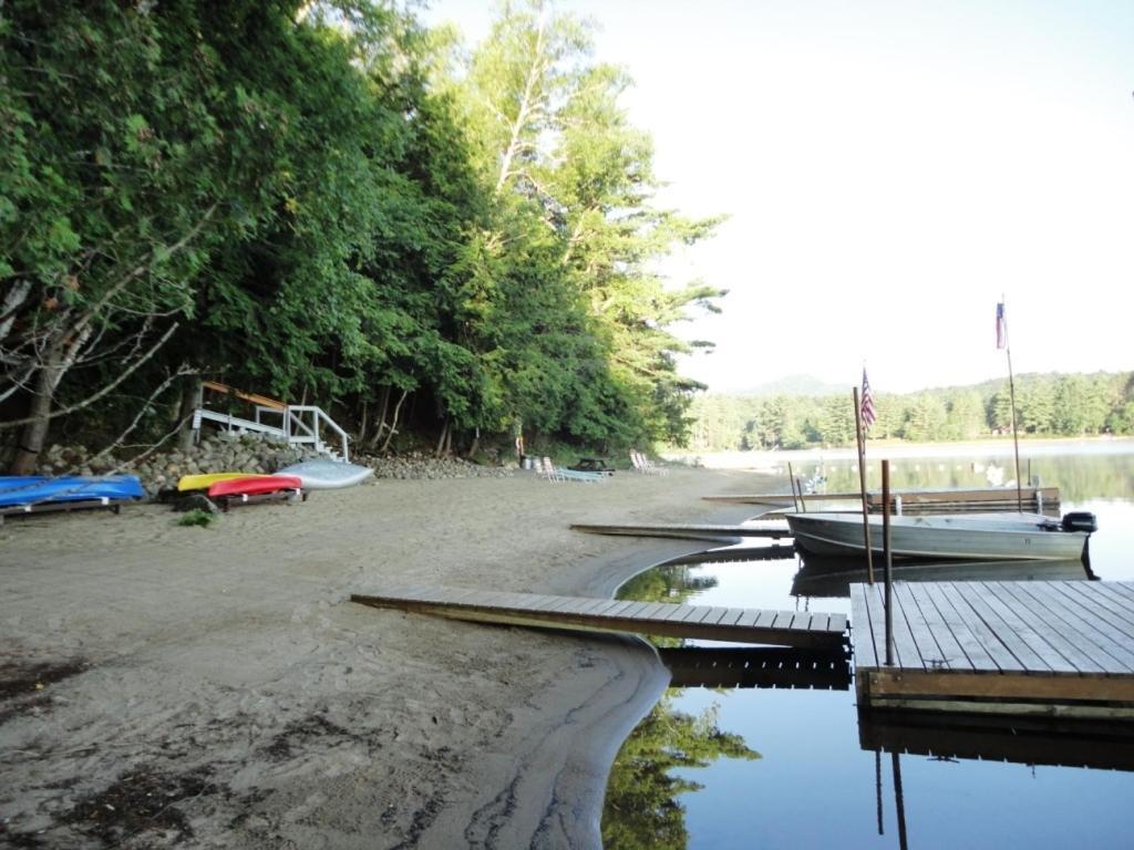Sandy Point Motel Long Lake Extérieur photo